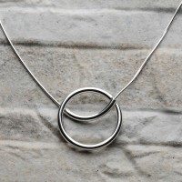 Collana in argento 925 con cerchio