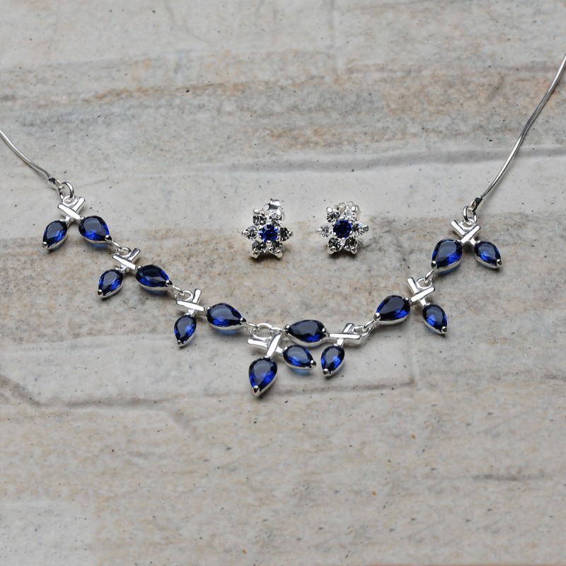 Parure orecchini e collana argento senza nichel con strass